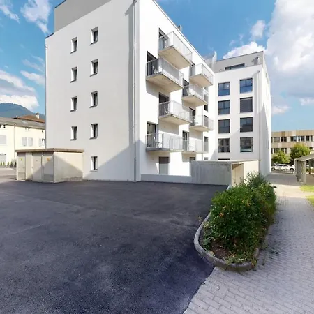 Furnished Studio #201 - Swiss דירה